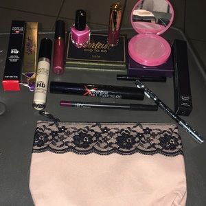 10 pc brand new makeup bundle